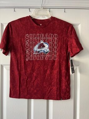 Fanatics Marbled Red Colorado Avalanche Logo Short Sleeve Tee